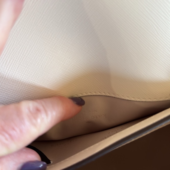 NWT Kate Spade Cream Strawberry Floral Saddle Bag Crossbody Bag - Picture 7 of 7